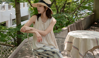 New Modern & Stylist <br> Crafts